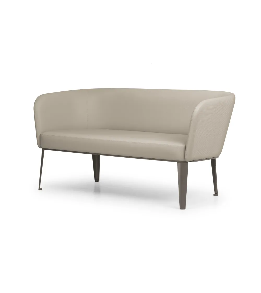 CL 3000 Clara Sofa - True