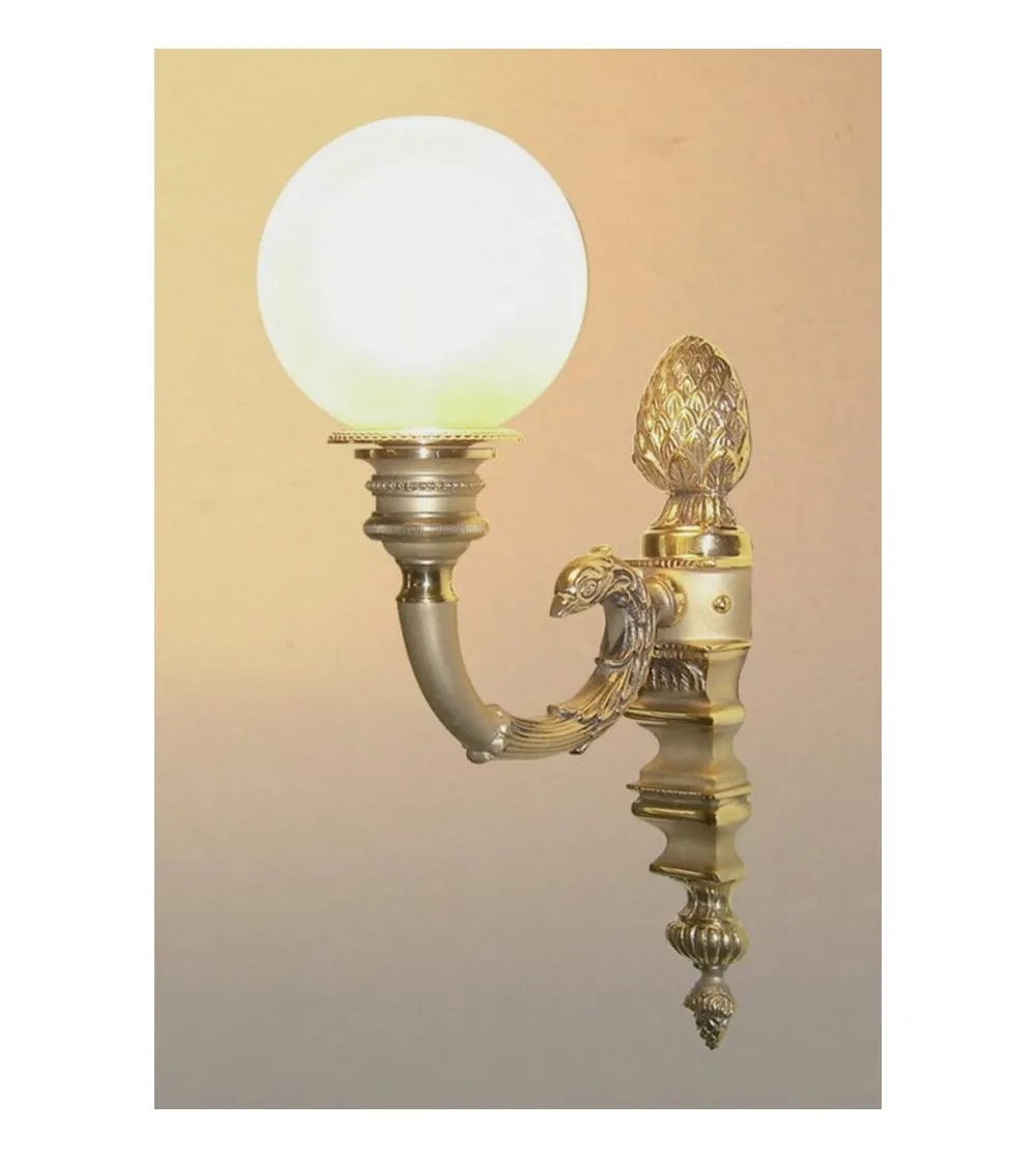 Laudarte - Grifone Wall Lamp